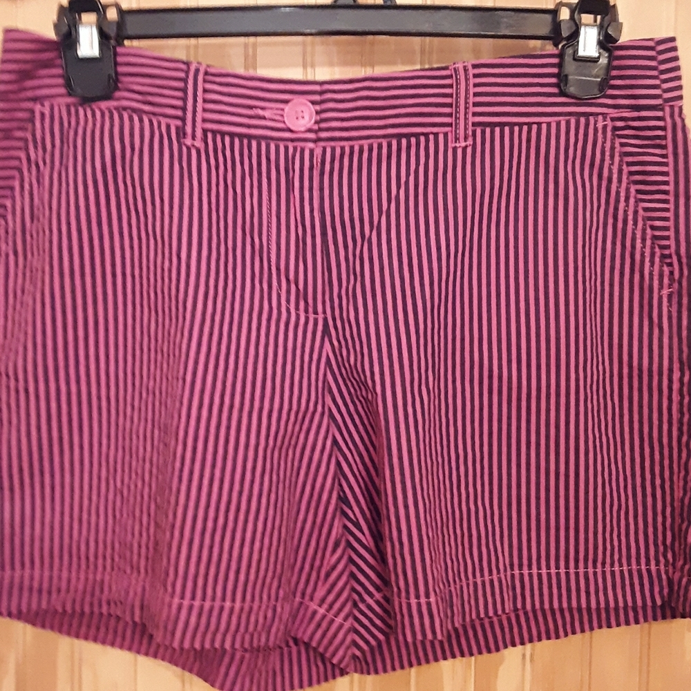 Crown and ivy shorts